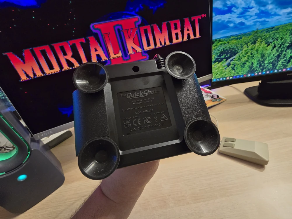 Mocne przyssawki joysticka